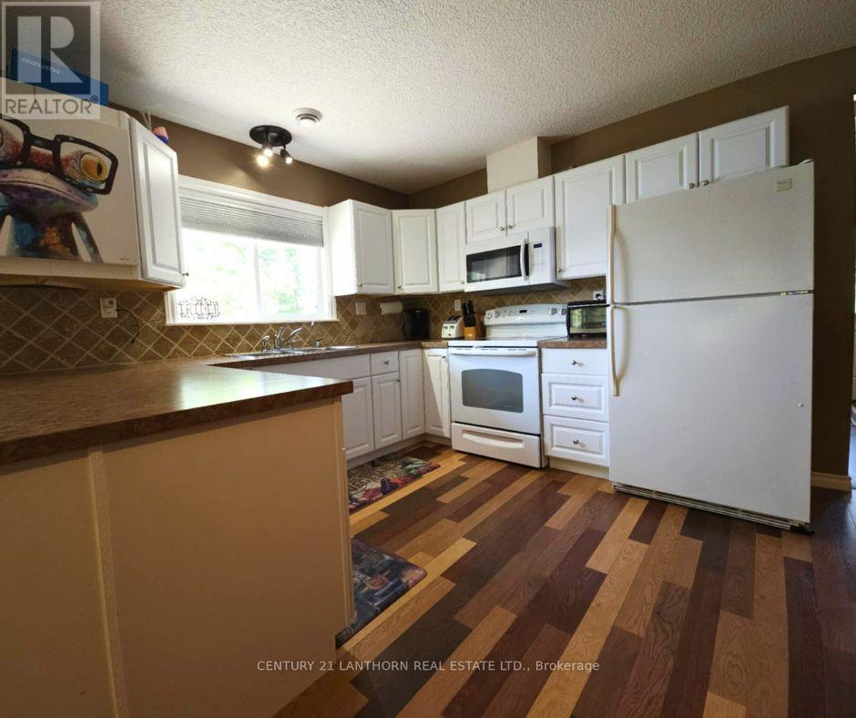 133 CARLETON COVE - 10