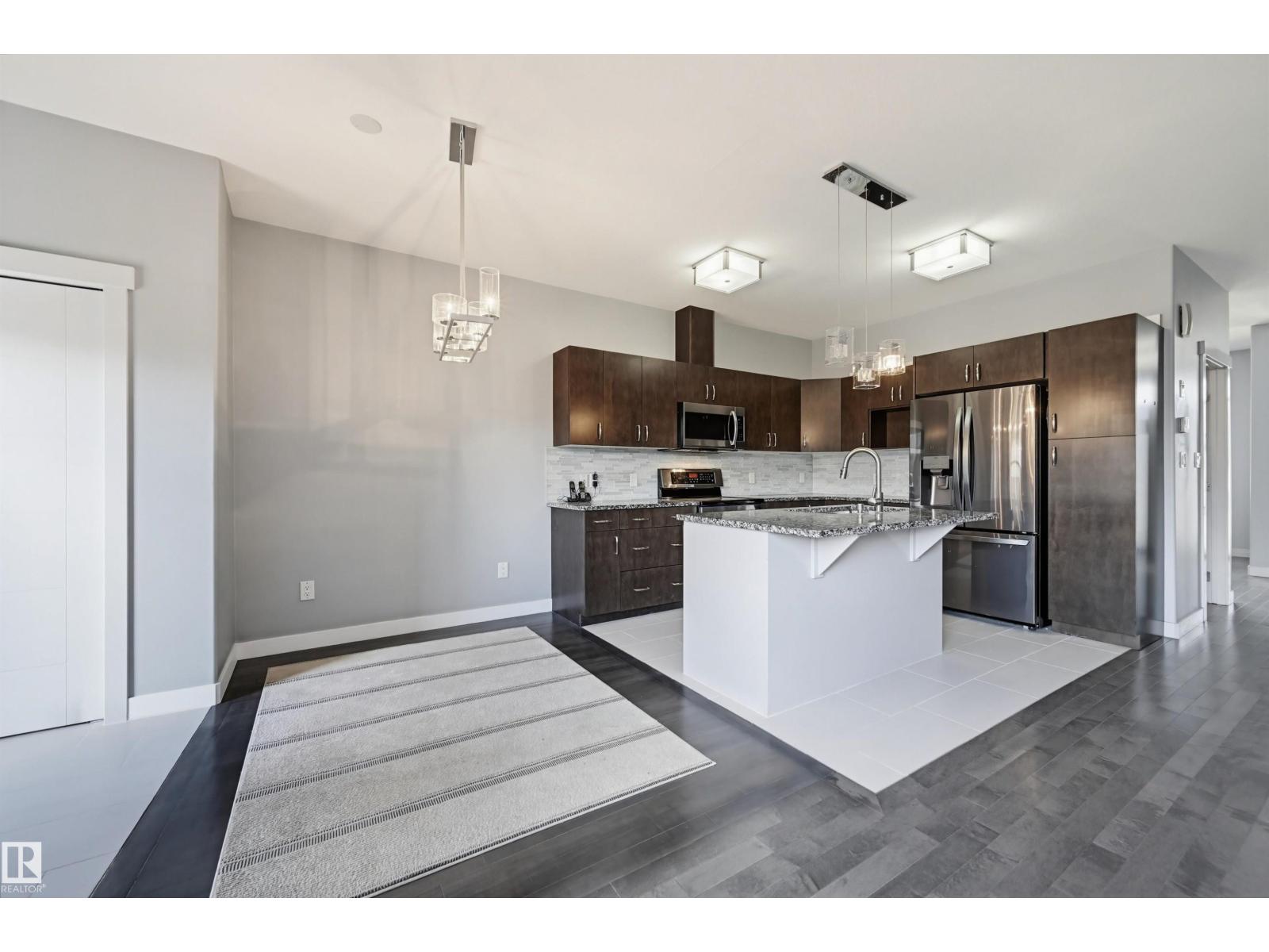 8834 91 ST NW - 12