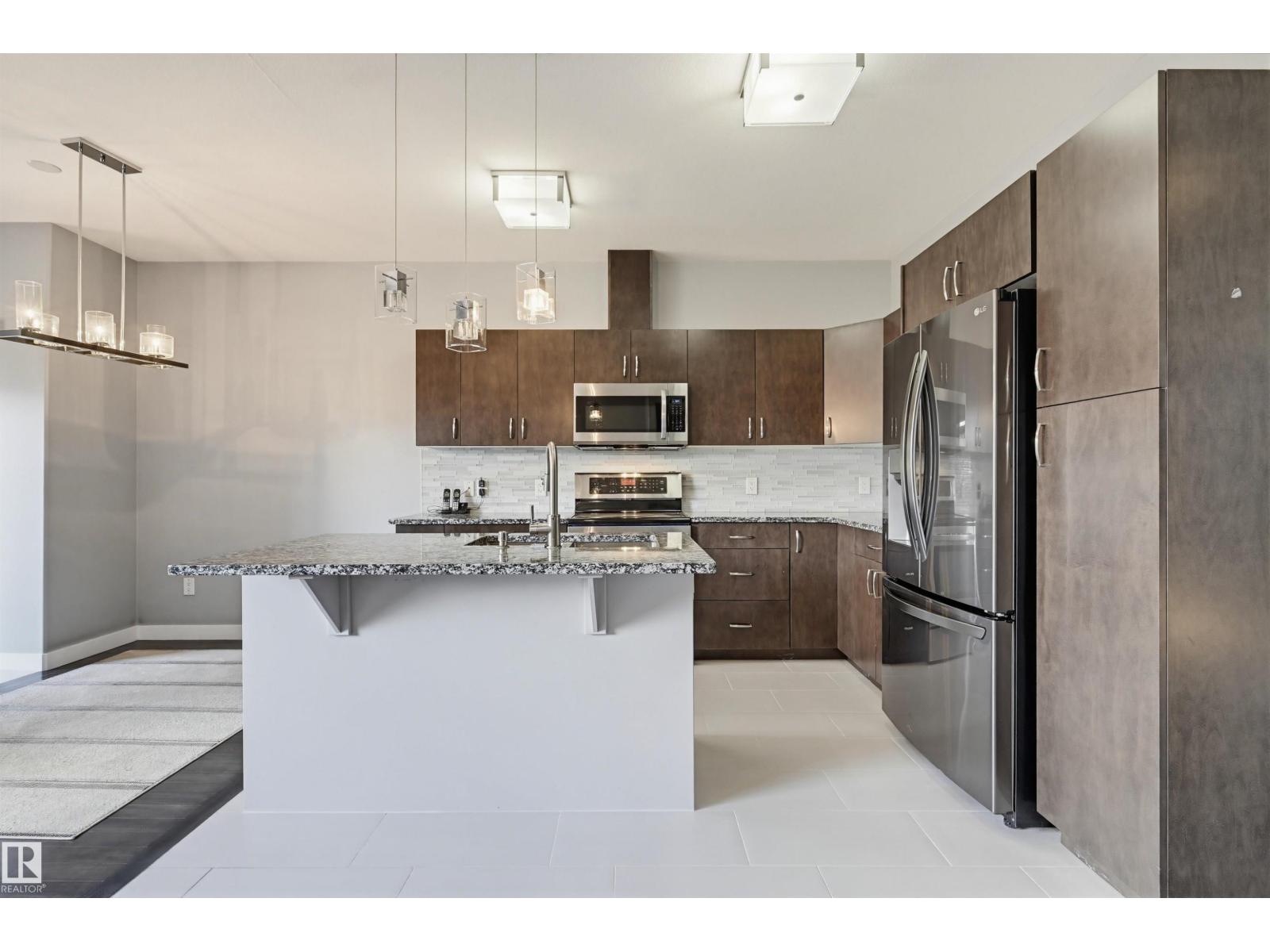 8834 91 ST NW - 18