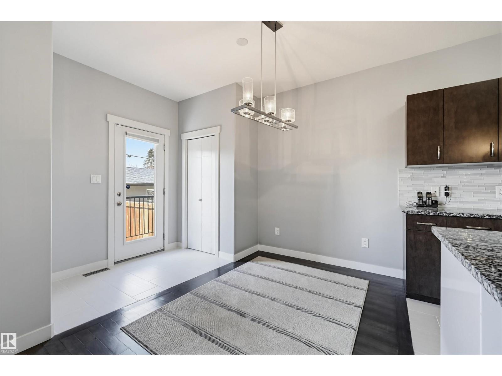 8834 91 ST NW - 19