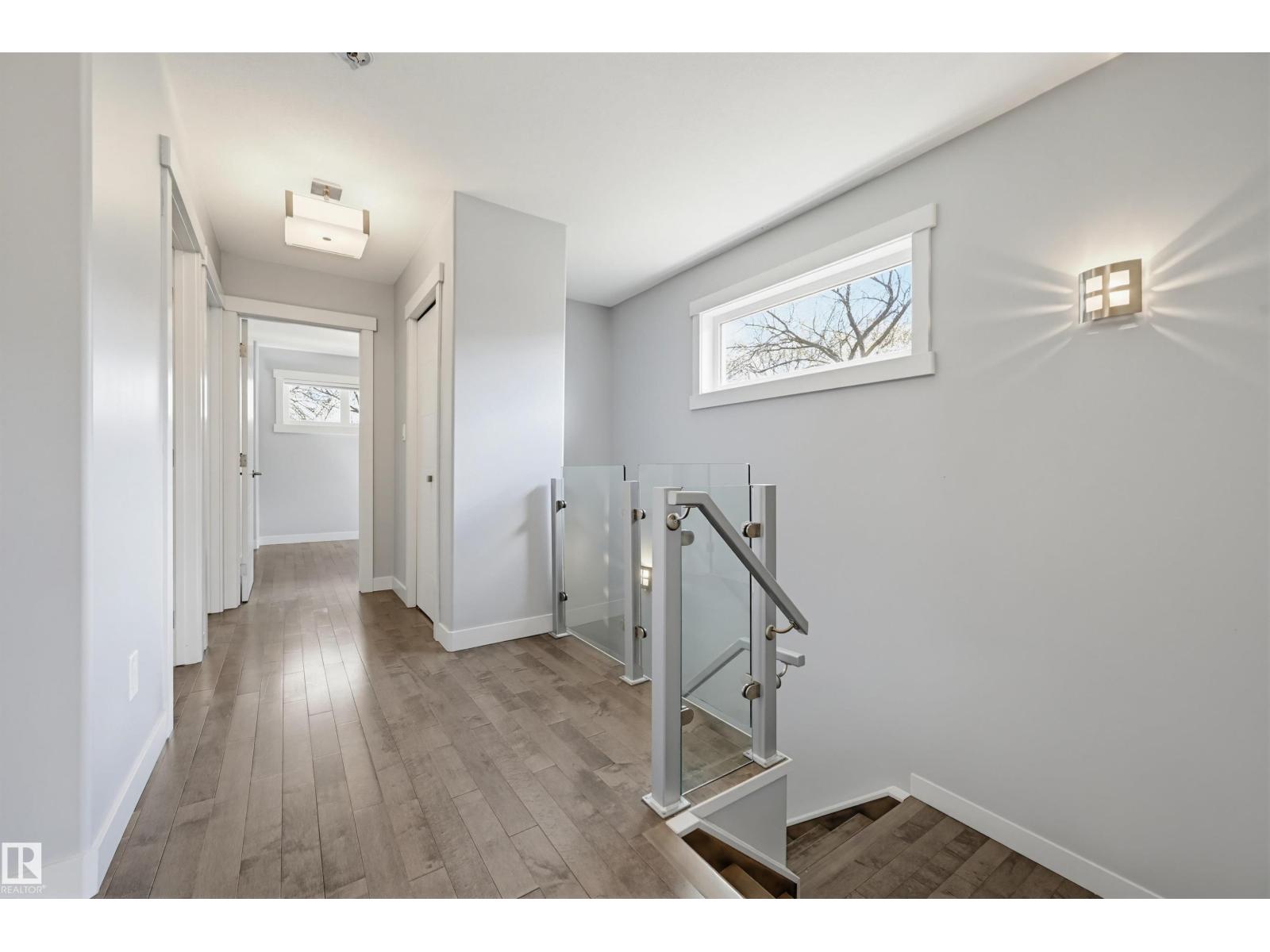8834 91 ST NW - 20