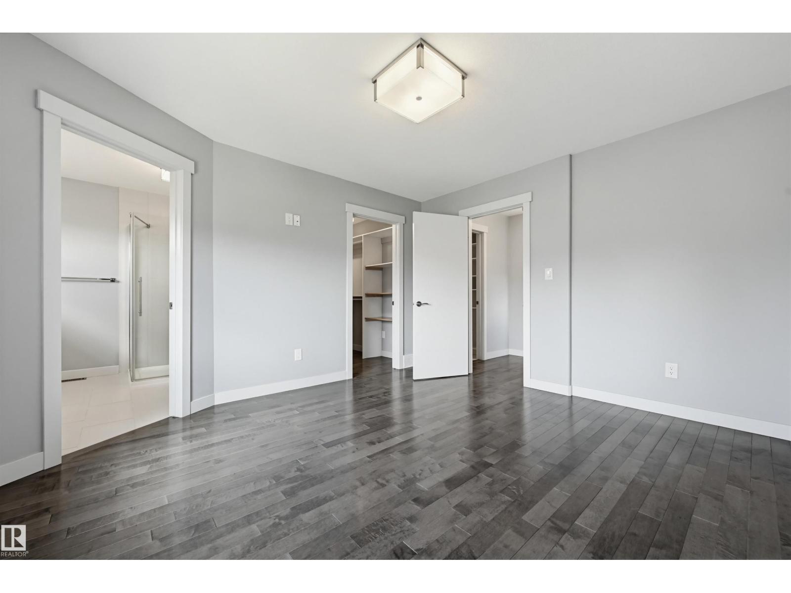 8834 91 ST NW - 23