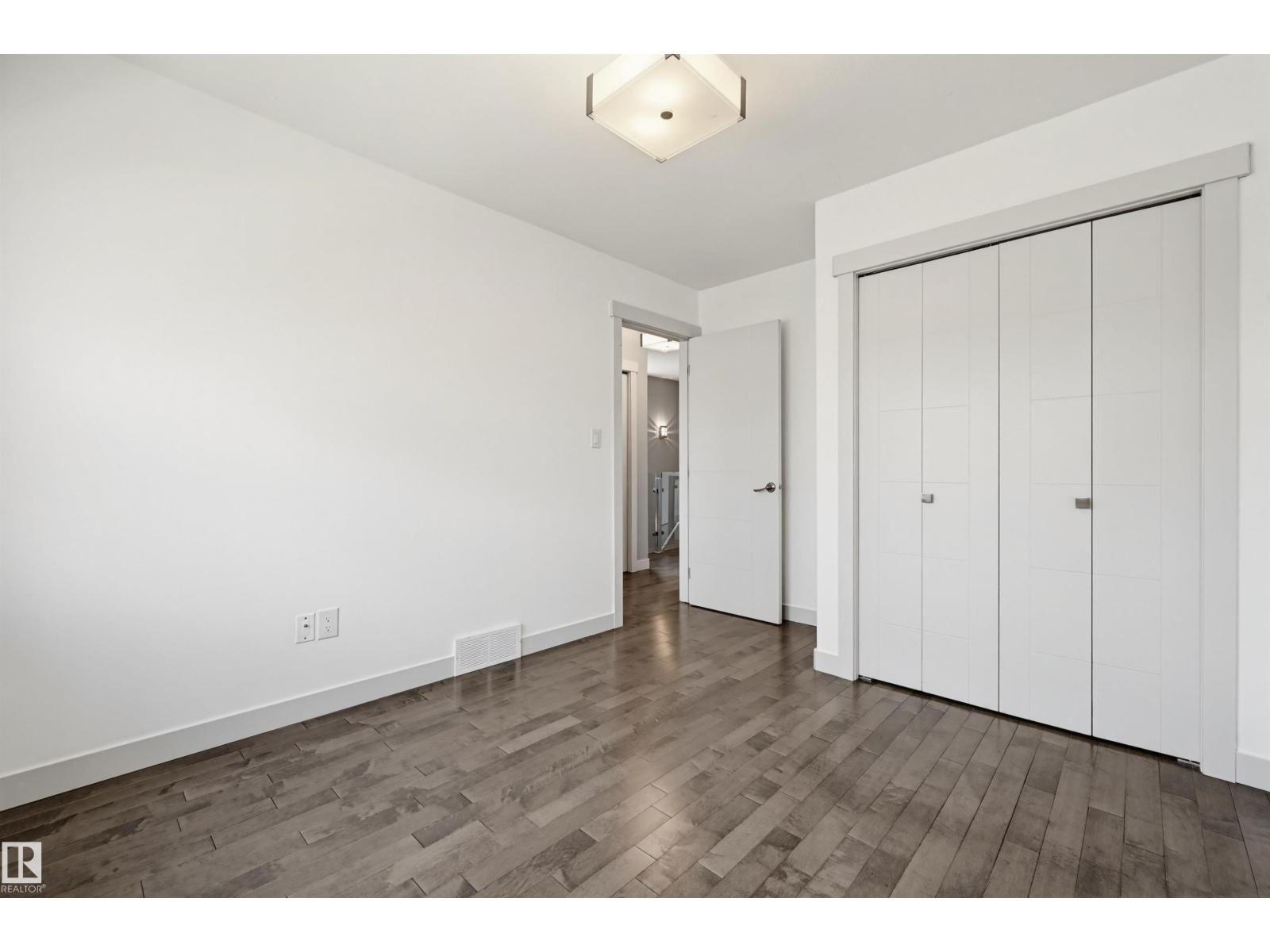 8834 91 ST NW - 30