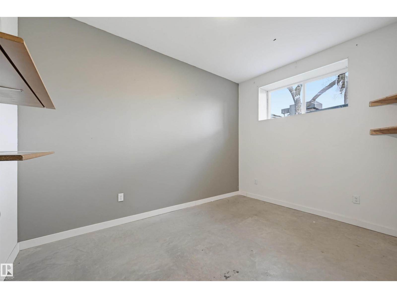 8834 91 ST NW - 34