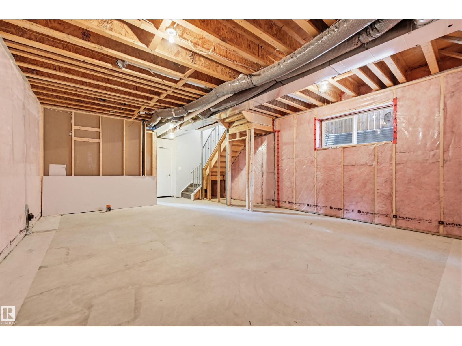 8834 91 ST NW - 35