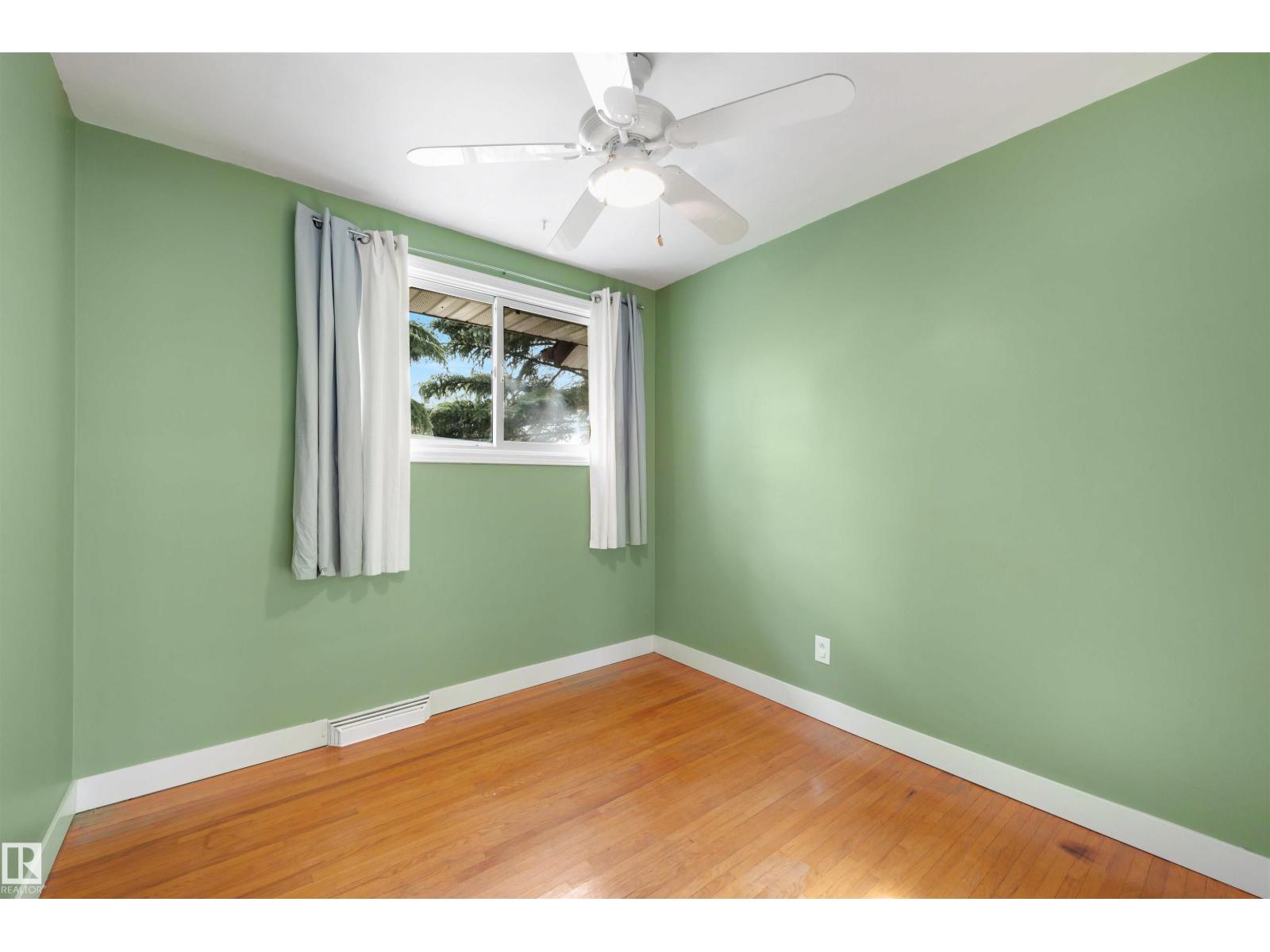 12423 135 ST NW - 24