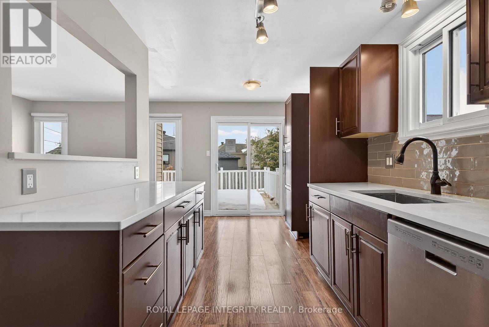 3064 RUE PRINCIPALE STREET - 6