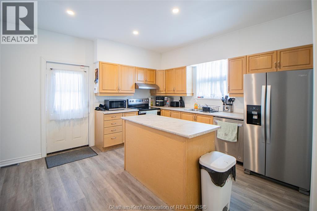 53 Selkirk STREET - 4
