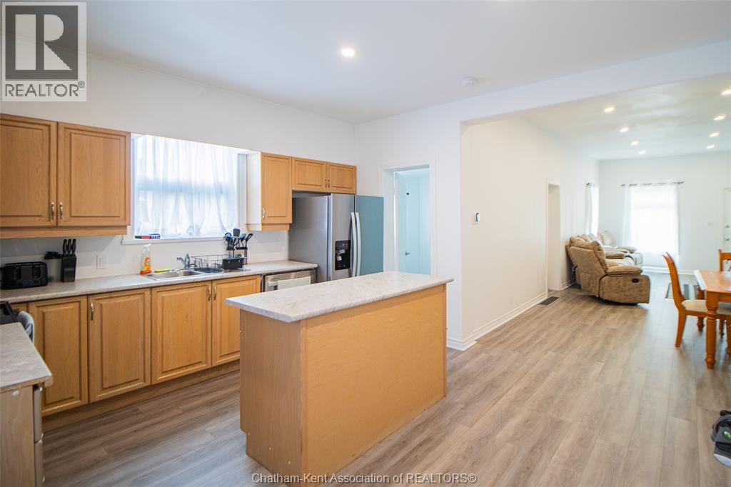 53 Selkirk STREET - 6