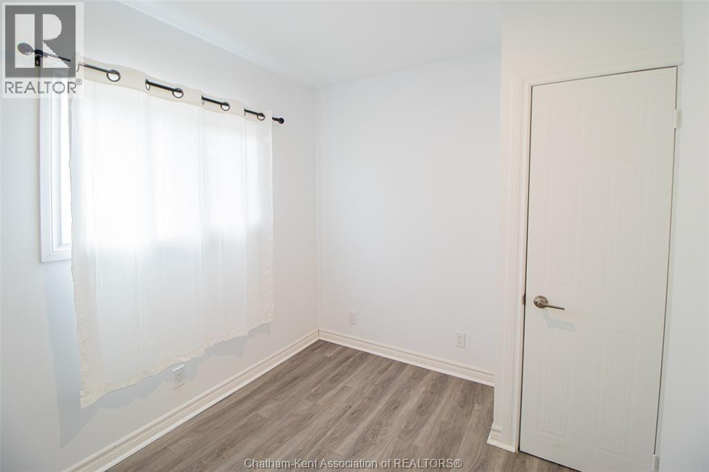 53 Selkirk STREET - 14
