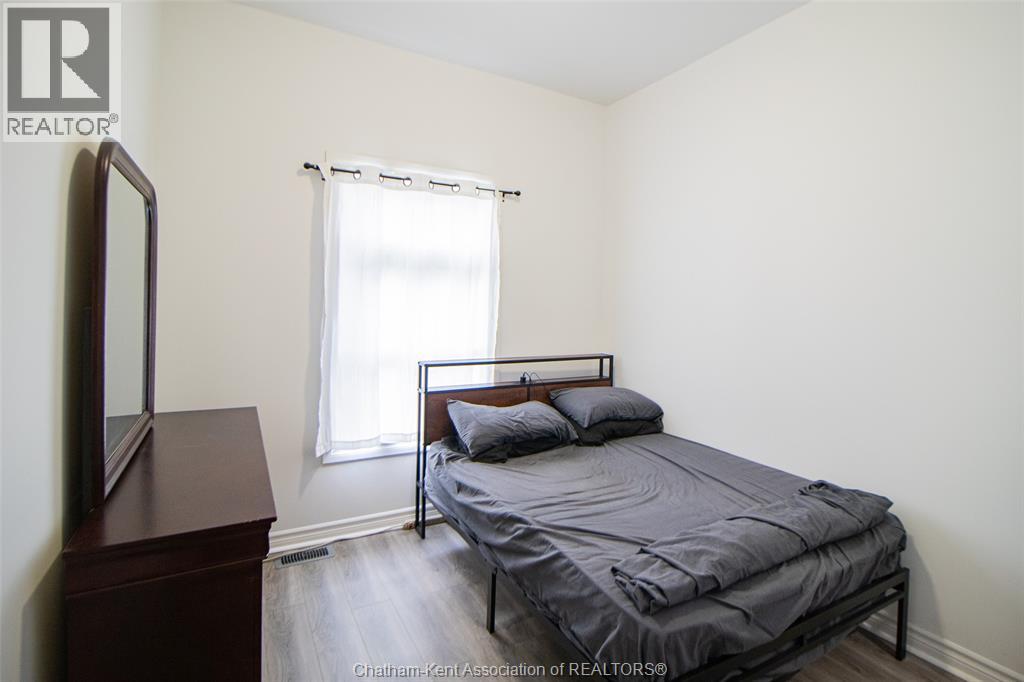 53 Selkirk STREET - 11