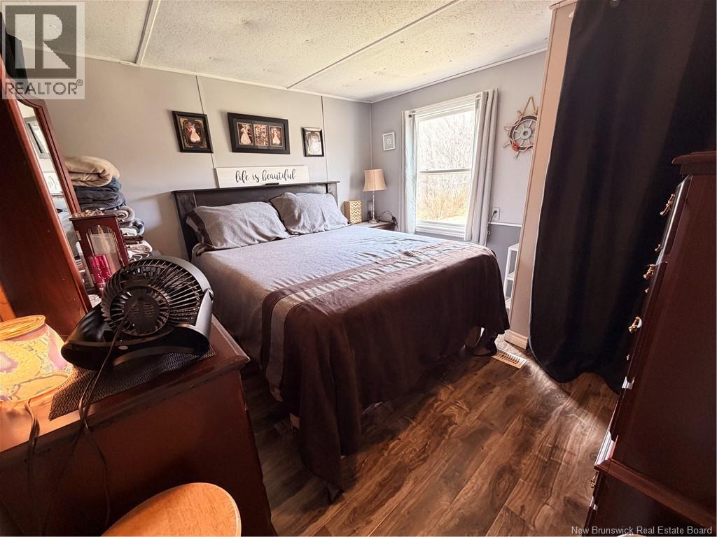 21 Trenholm Road - 10