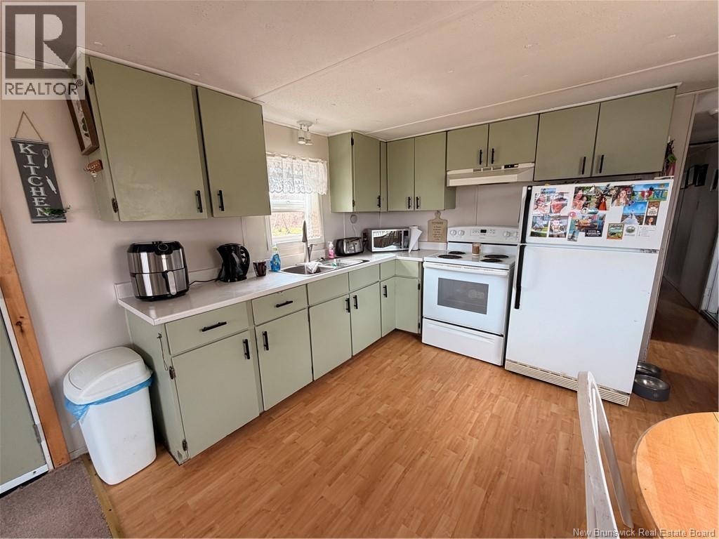 21 Trenholm Road - 6