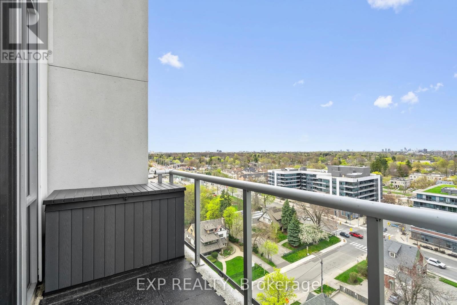 #1201 8 ANN STREET - 37
