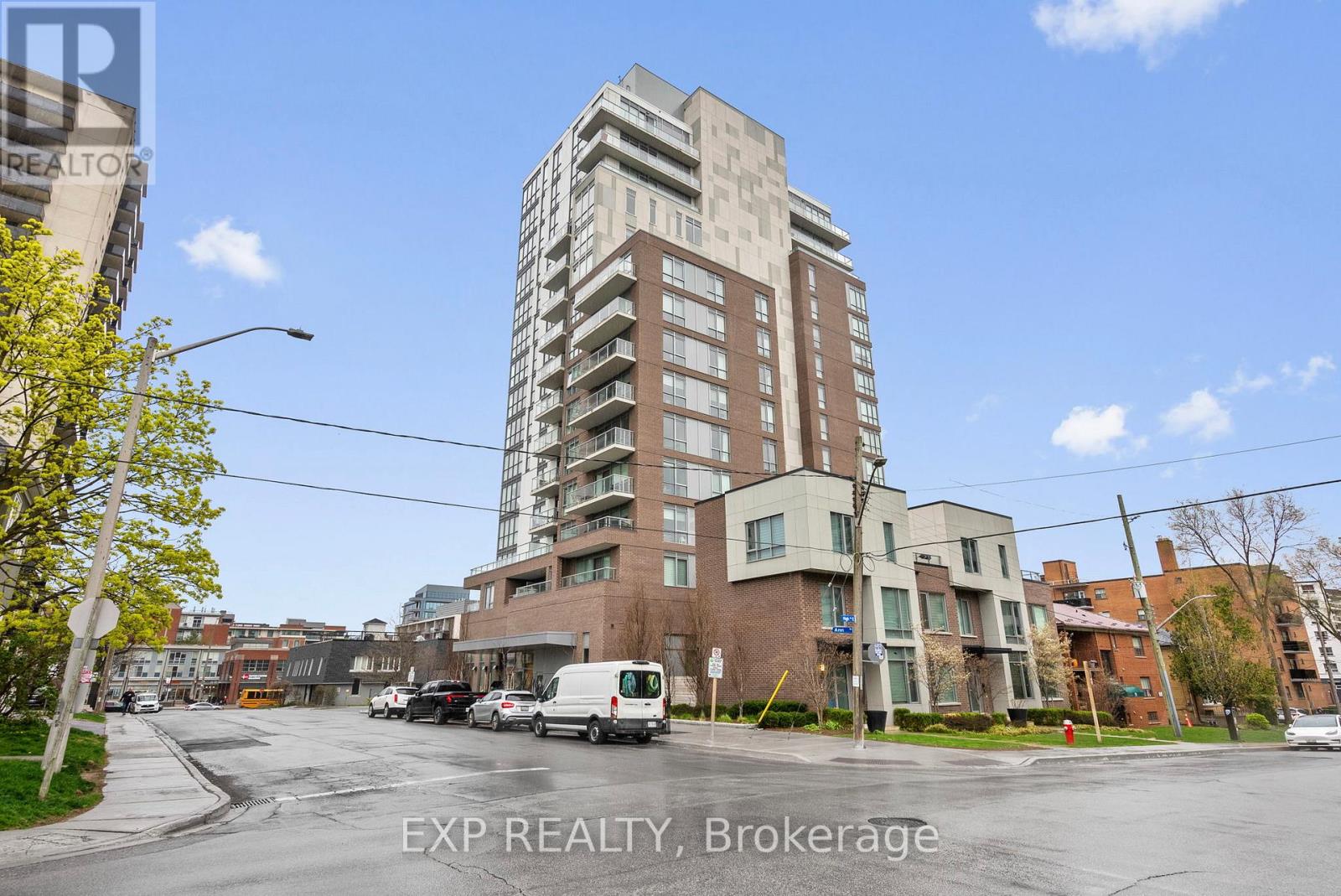 #1201 8 ANN STREET - 47