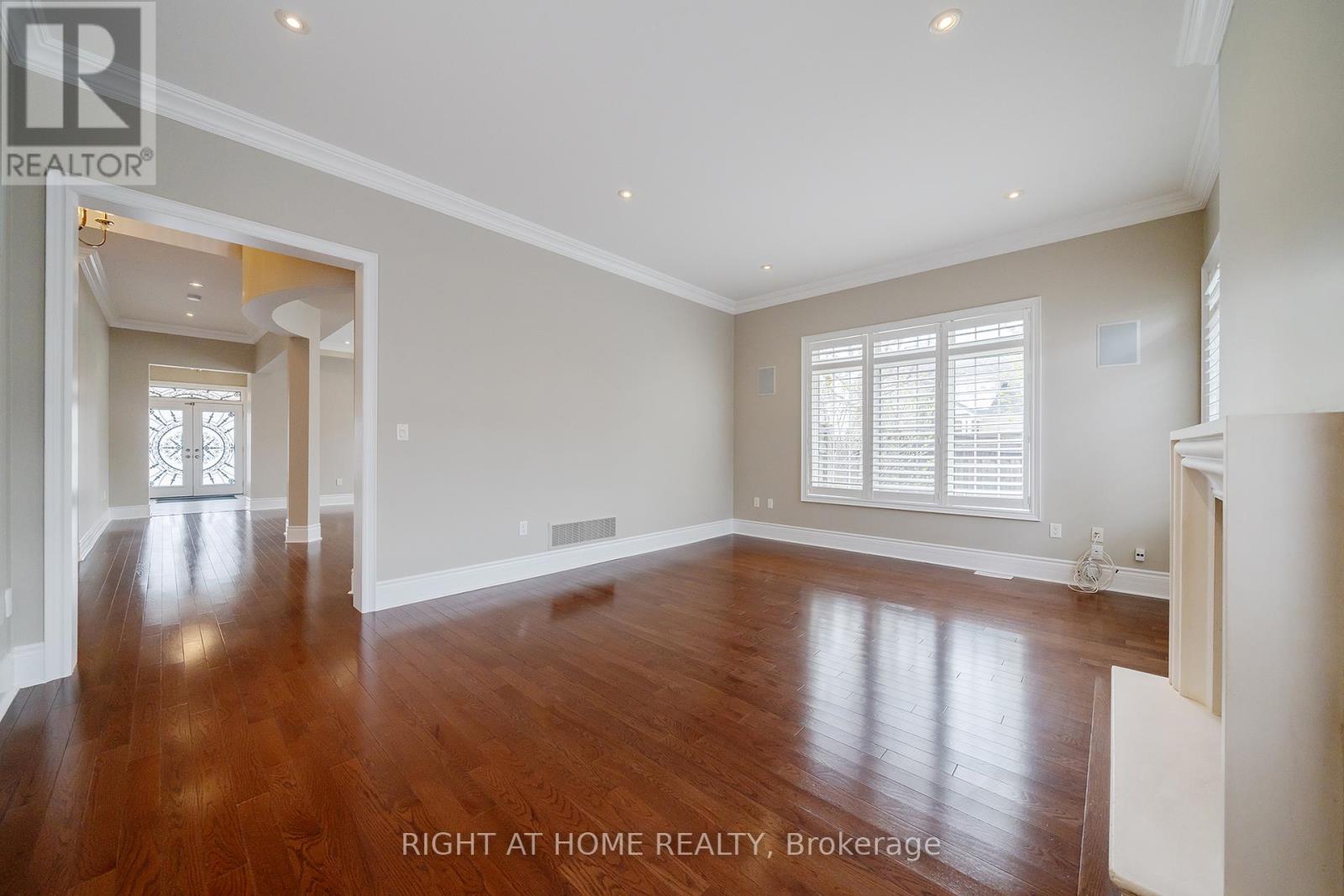 3353 SKIPTON LANE - 11