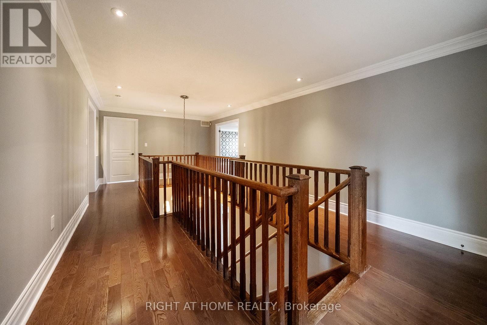 3353 SKIPTON LANE - 23