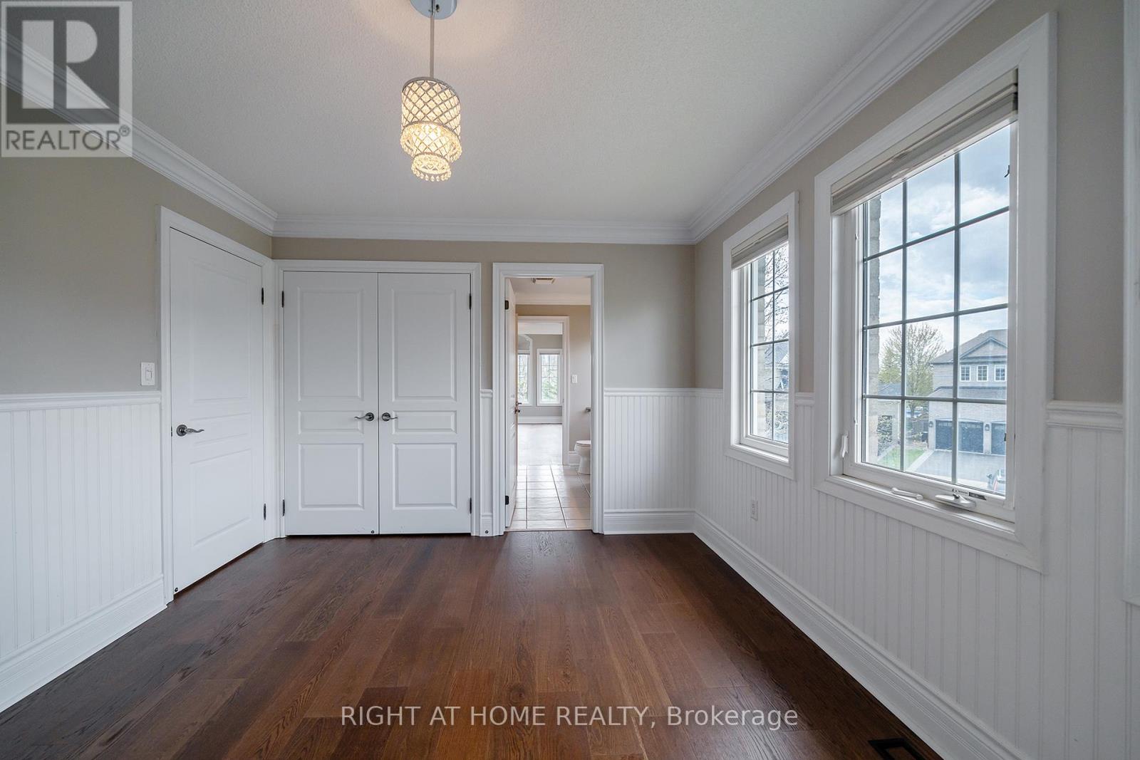 3353 SKIPTON LANE - 38