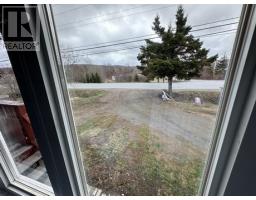175 East Highway thumbnail 11