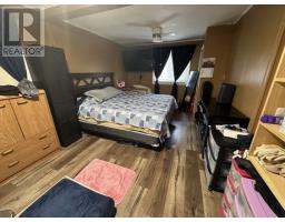 175 East Highway thumbnail 12