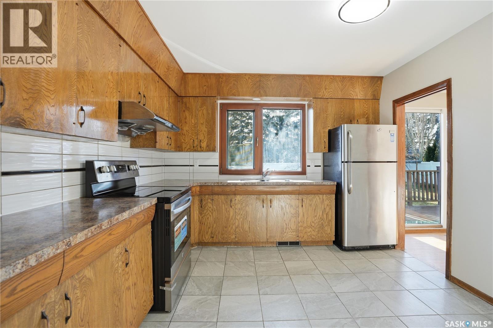 1806 Arlington AVENUE - 22