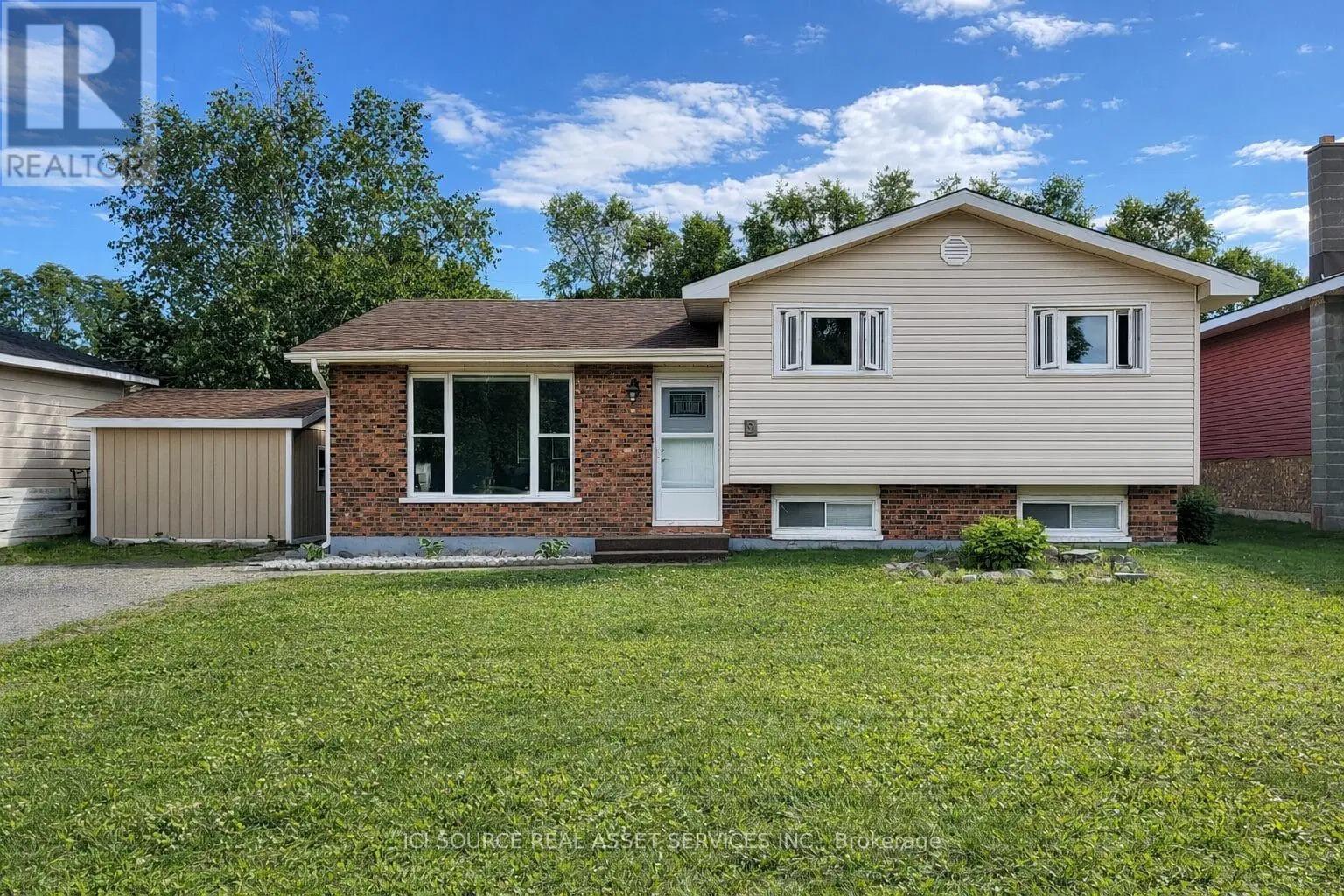 9 TERRACE HEIGHTS - 1