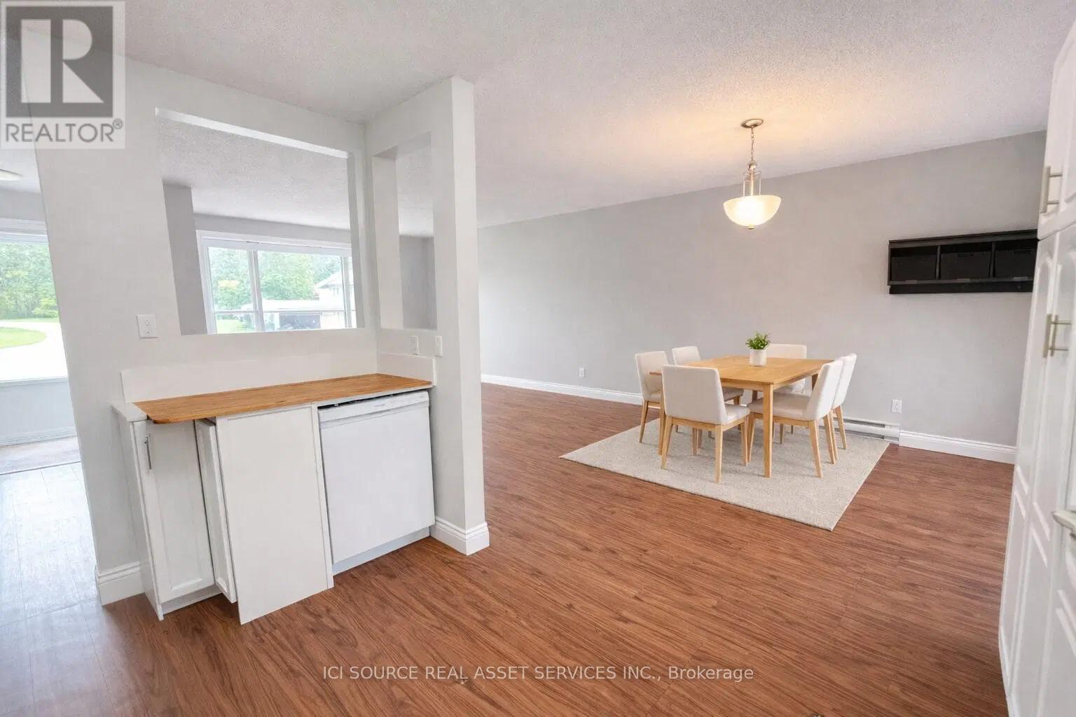 9 TERRACE HEIGHTS - 3