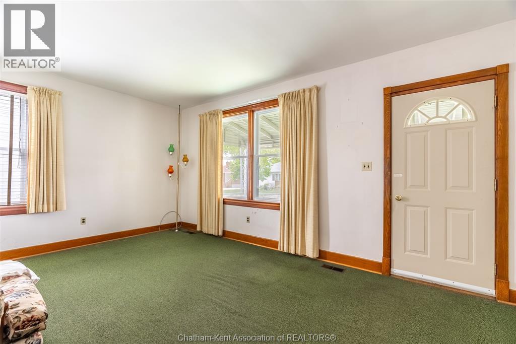 118 Alexandra AVENUE, Chatham, Ontario, N7M1Y3 — Photo 3