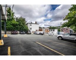 95 Lemarchant Road thumbnail 10