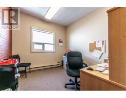95 Lemarchant Road thumbnail 38