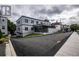 95 Lemarchant Road thumbnail 4