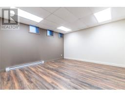 95 Lemarchant Road thumbnail 44