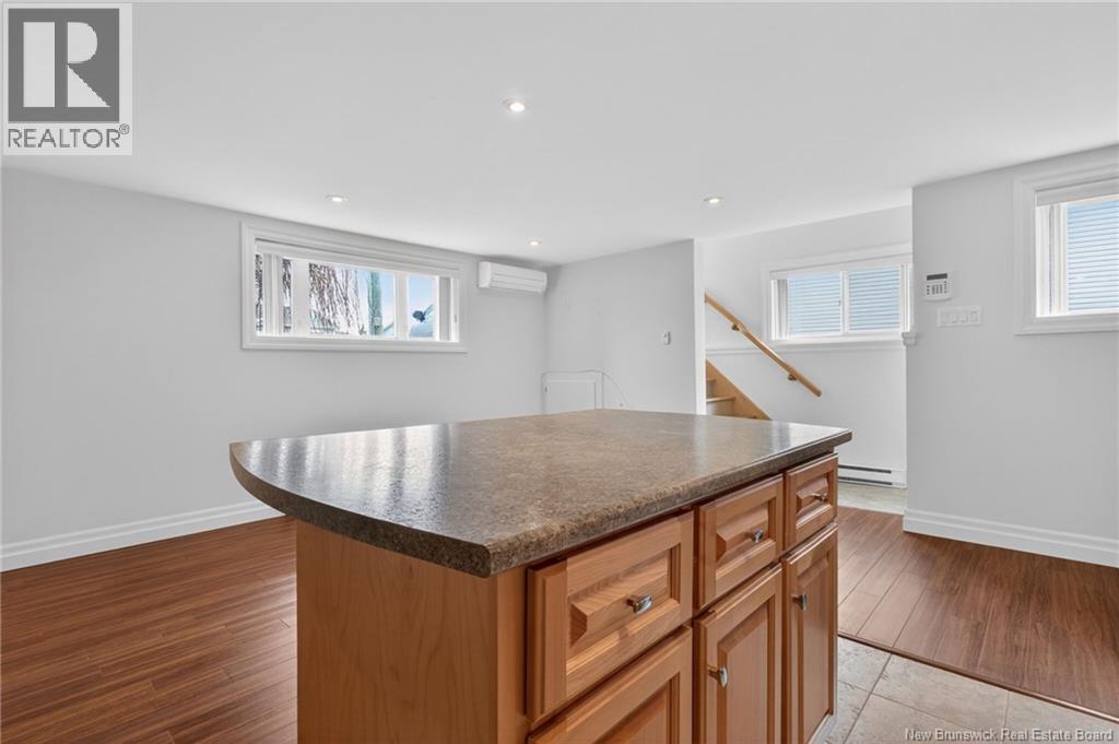 92 Augusta Terrace - 44