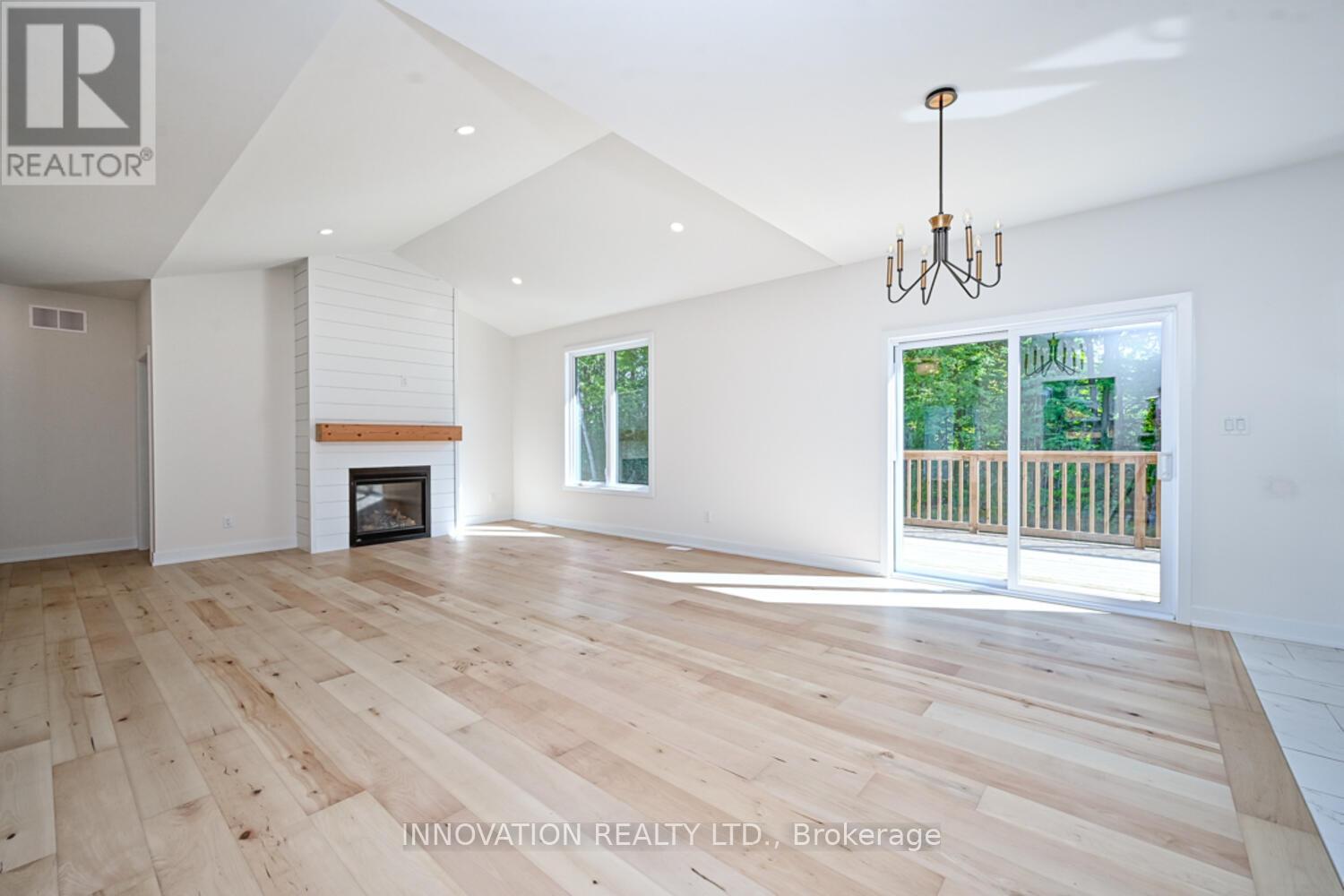 3249 ELIZABETH STREET - 8