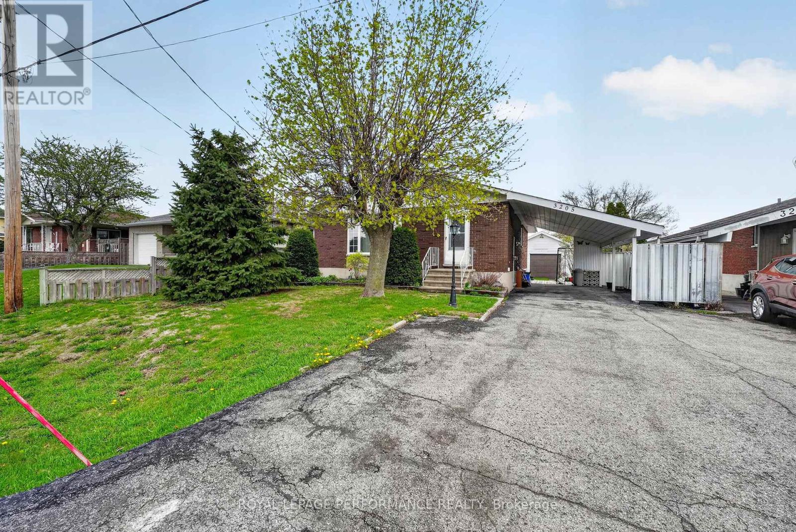 3205 DUVAL AVENUE - Image 2