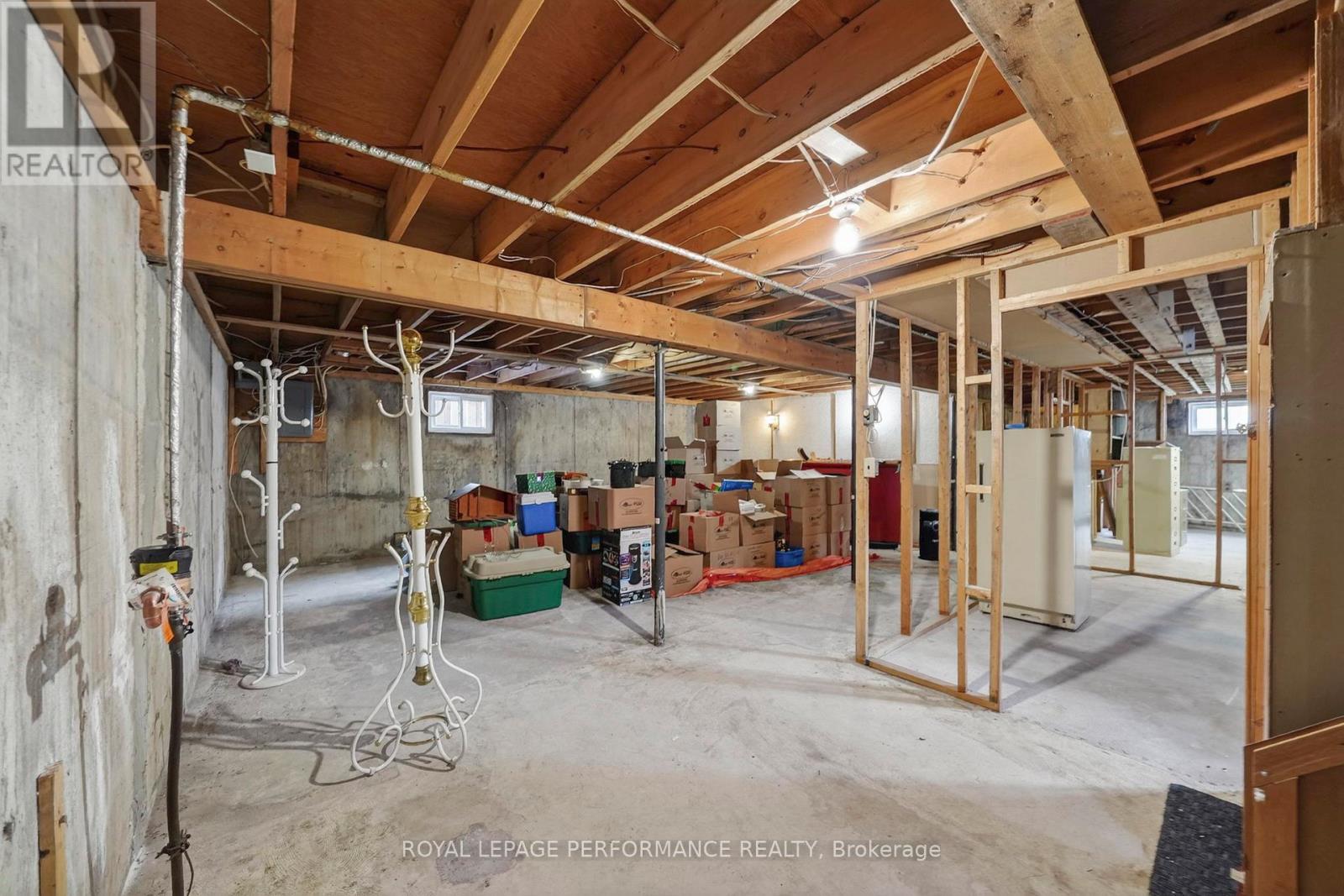 3205 DUVAL AVENUE - 20