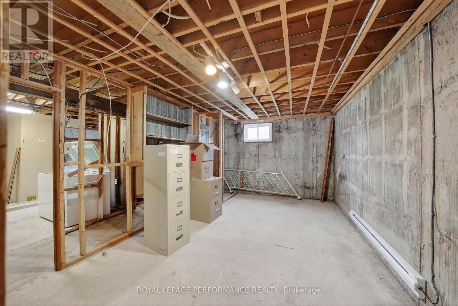 3205 DUVAL AVENUE - 22