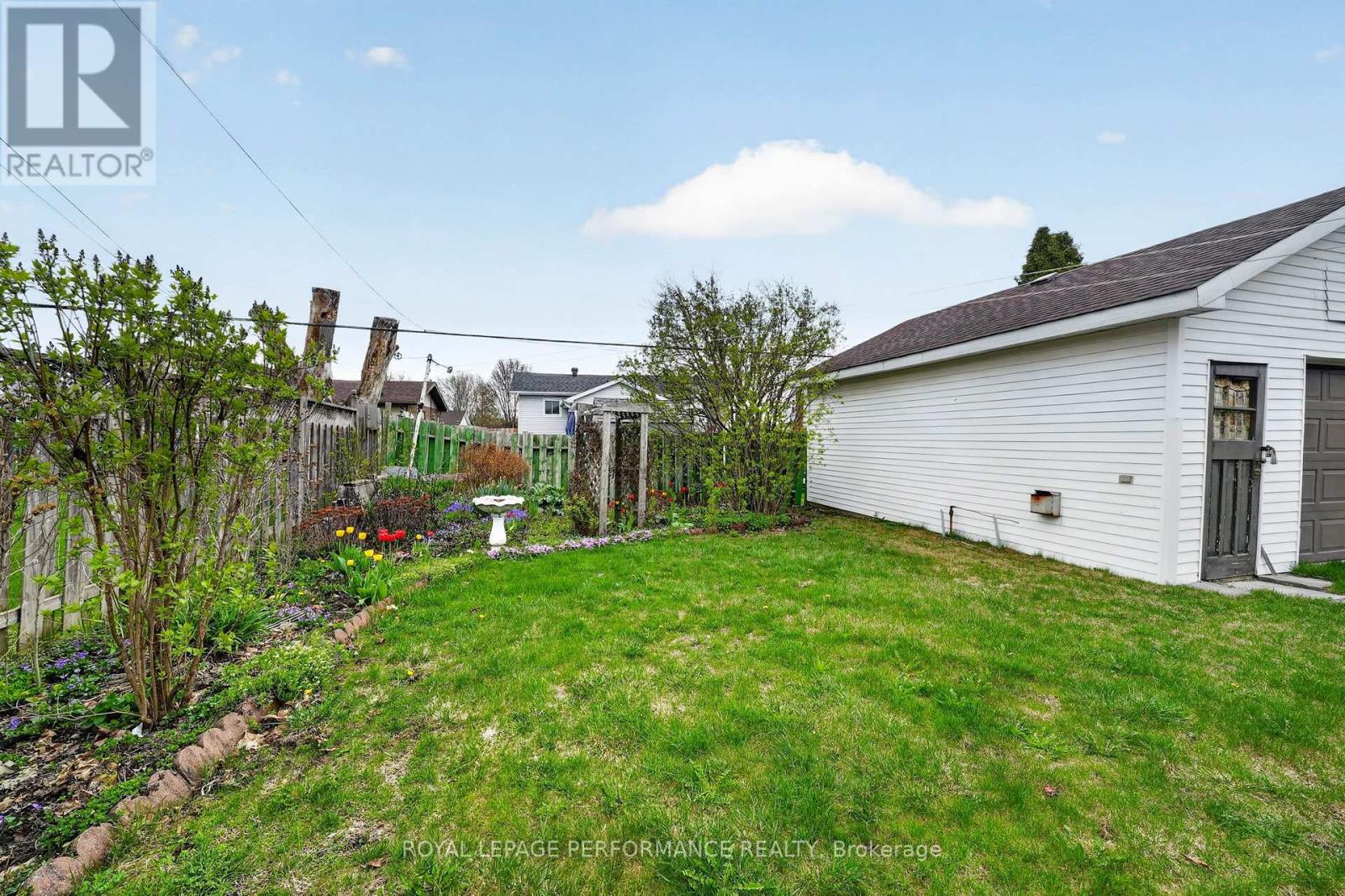 3205 DUVAL AVENUE - 29