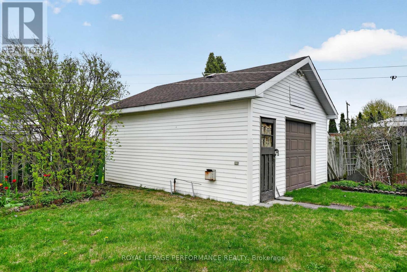 3205 DUVAL AVENUE - 30