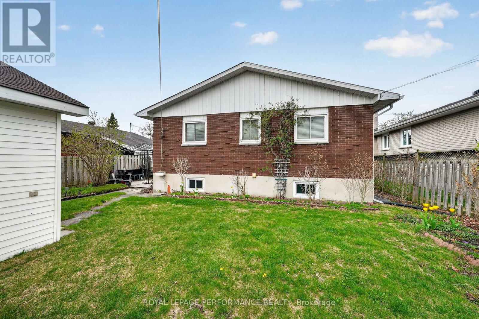 3205 DUVAL AVENUE - 31