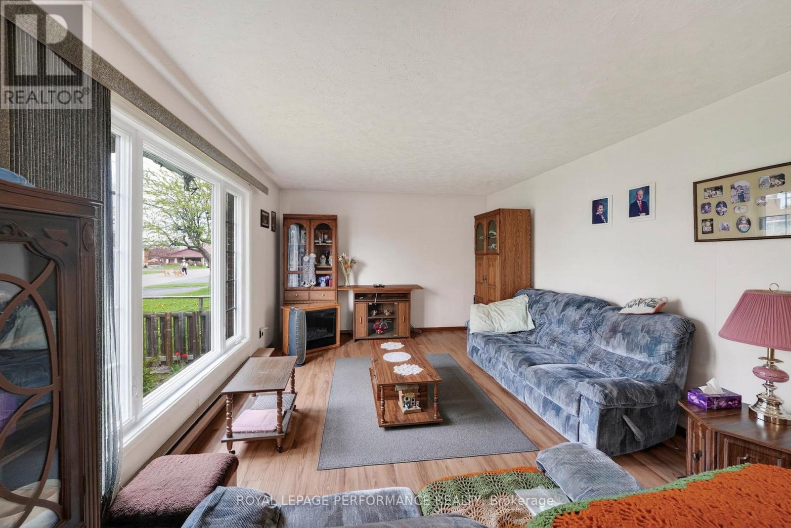 3205 DUVAL AVENUE - 5