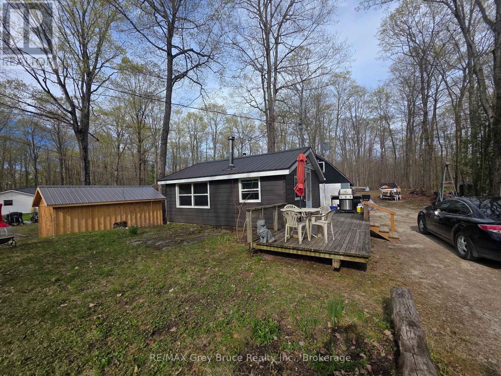 151 FRANCIS DRIVE - Image 2