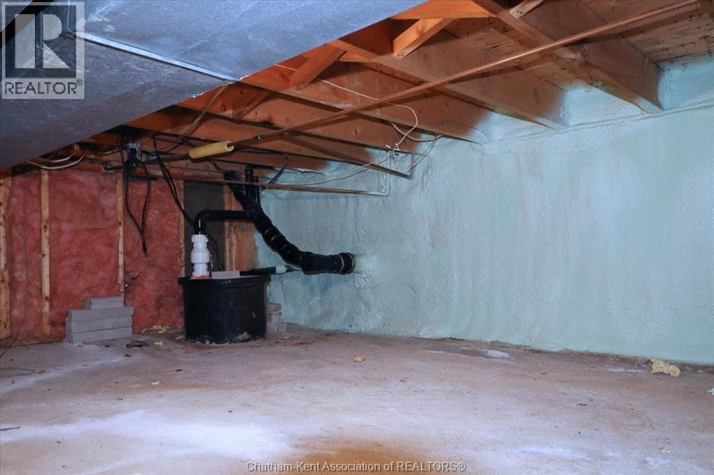 434 Dora DRIVE, Wallaceburg, Ontario, N8A2K3 — Photo 13