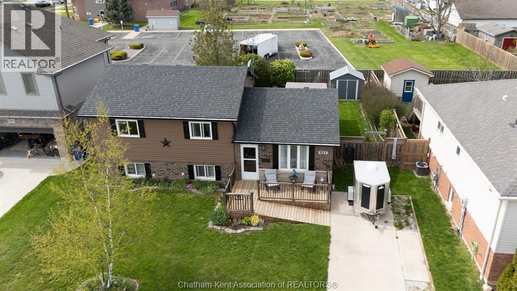 227 Bristol DRIVE - 4