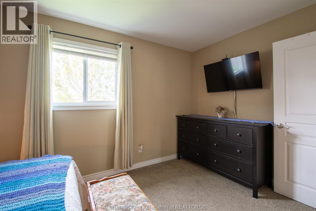 227 Bristol DRIVE - 24