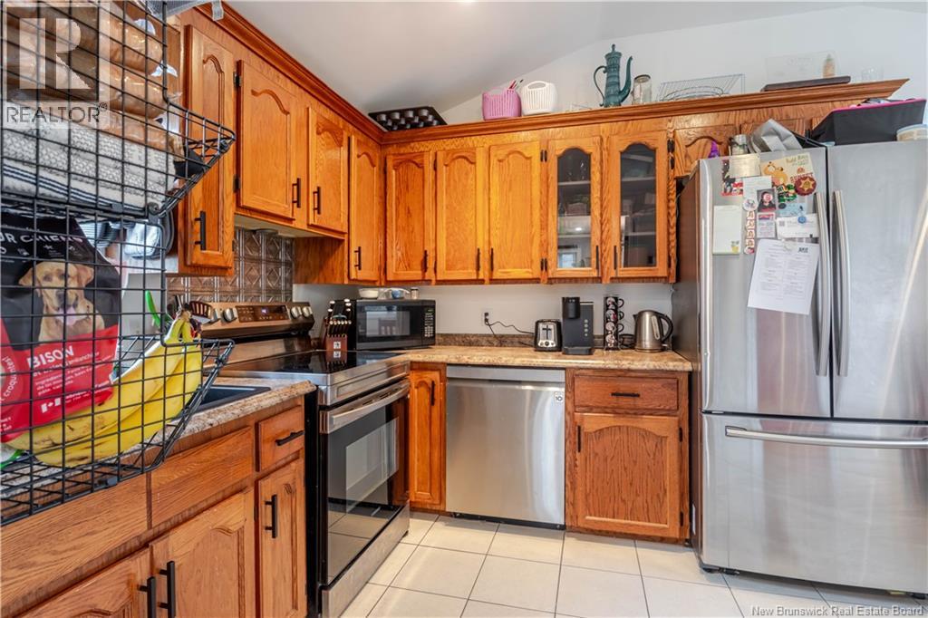 9 McLeod Lane - 10