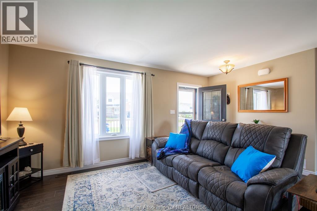 227 Bristol DRIVE - 13