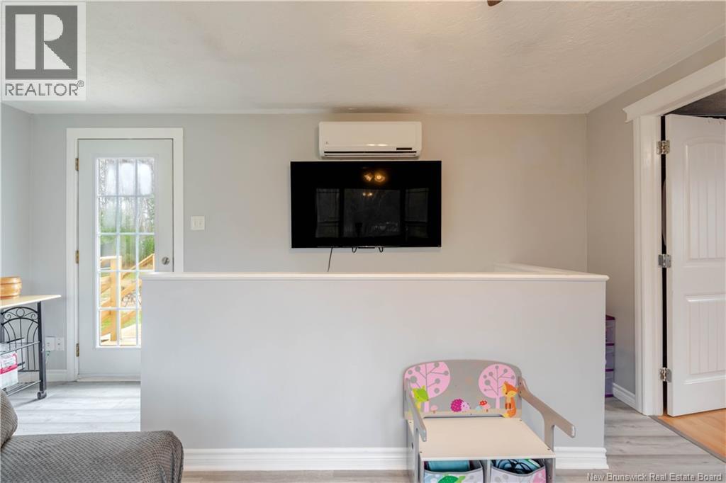 9 McLeod Lane - 16