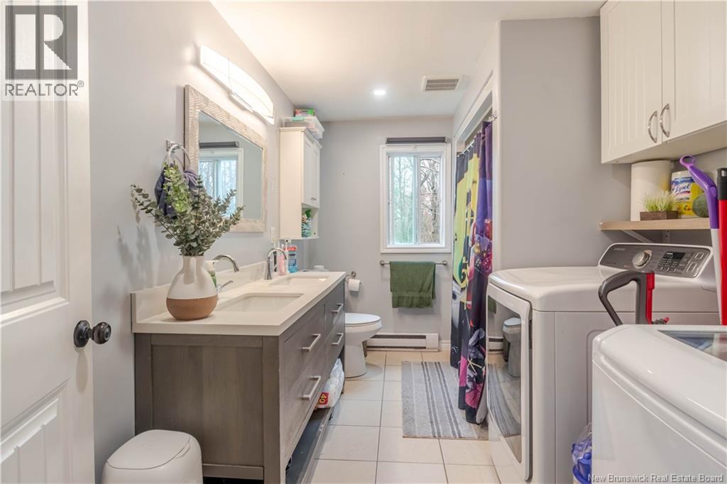 9 McLeod Lane - 14
