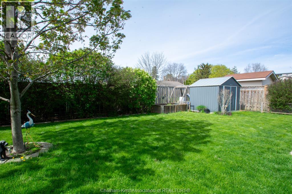 227 Bristol DRIVE - 40